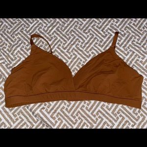 SKIMS FITS EVERYBODY CROSSOVER BRALETTE | COLOR COPPER- SIZE XL